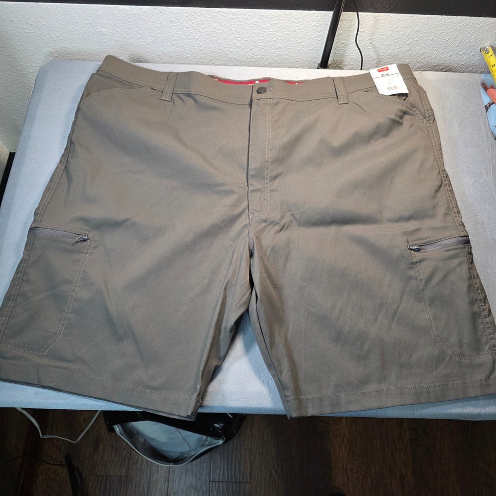 Wrangler Mens Outdoor Series Cargo Shorts Gray 48 10 Inseam Stretch big&tall NWT